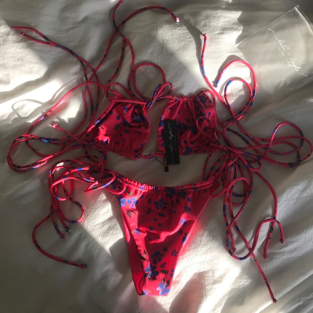 Lali Layla bikini NEW colors NWT coral